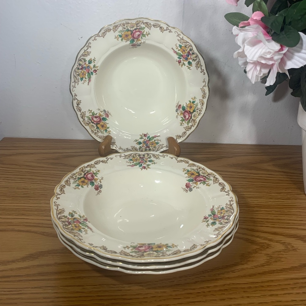 Marlborough Royal Petal Grindley England Soup bowls penrose